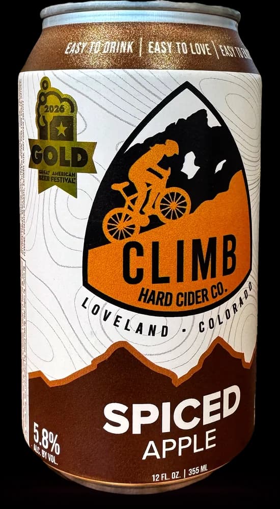 Climb Hard Cider Spiced Apple can