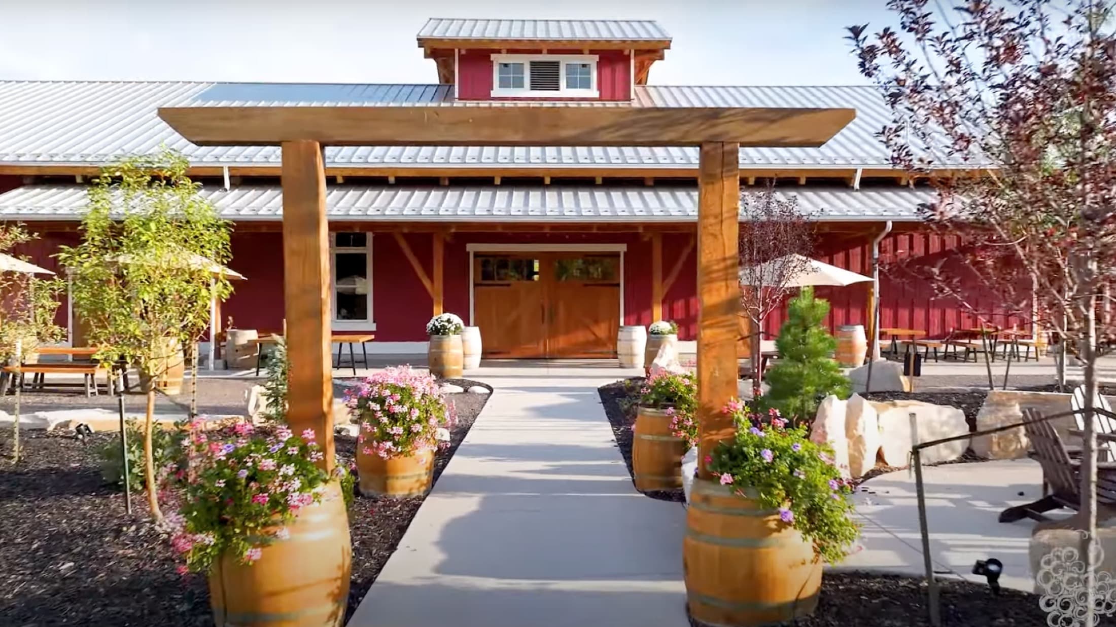 The pergola at Sweet Heart